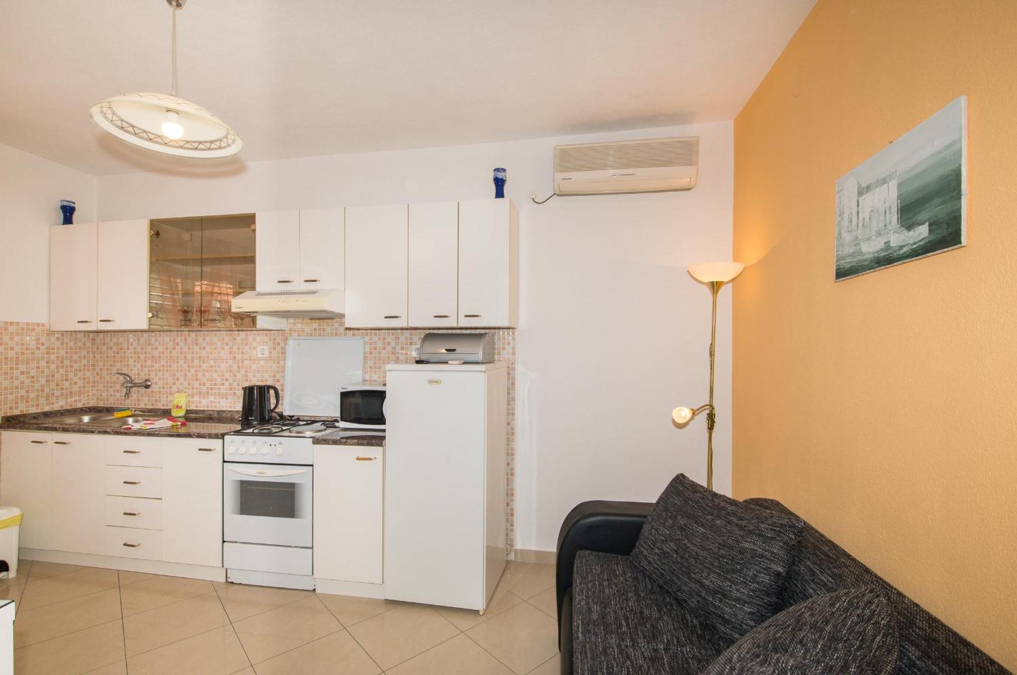 Apartments Marieta Макарська Номер фото