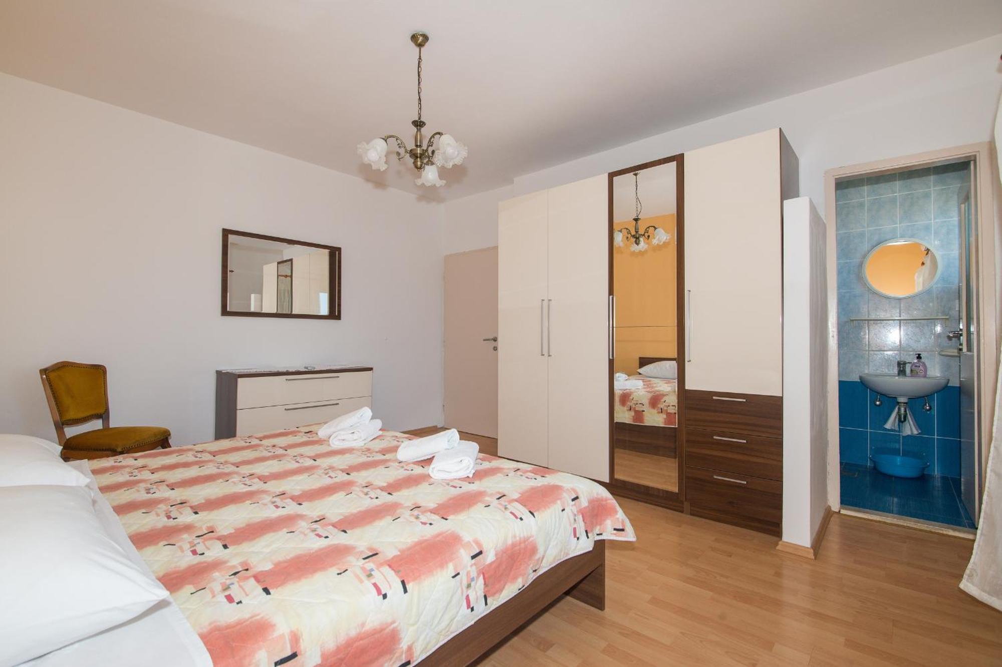 Apartments Marieta Макарська Номер фото
