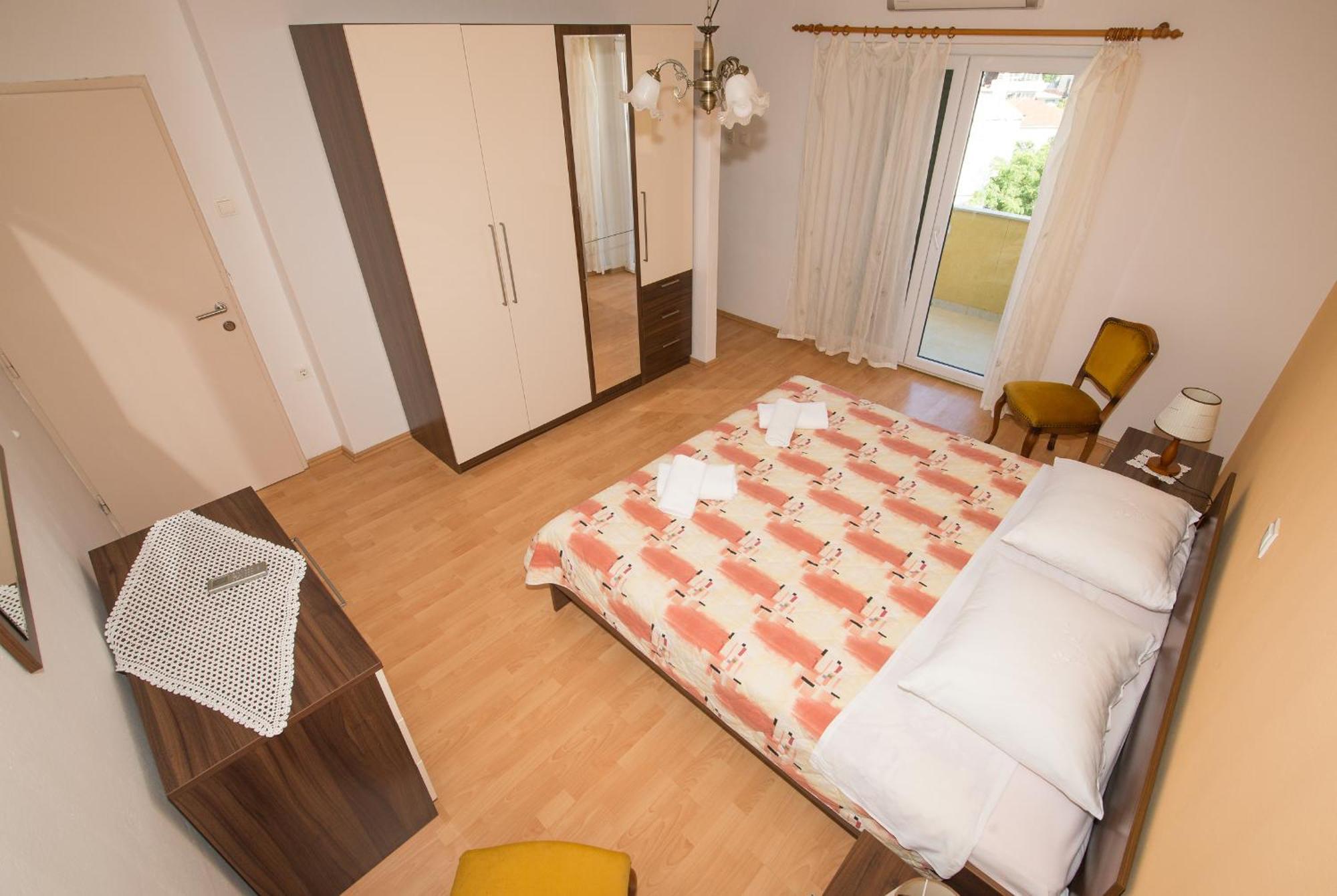 Apartments Marieta Макарська Номер фото