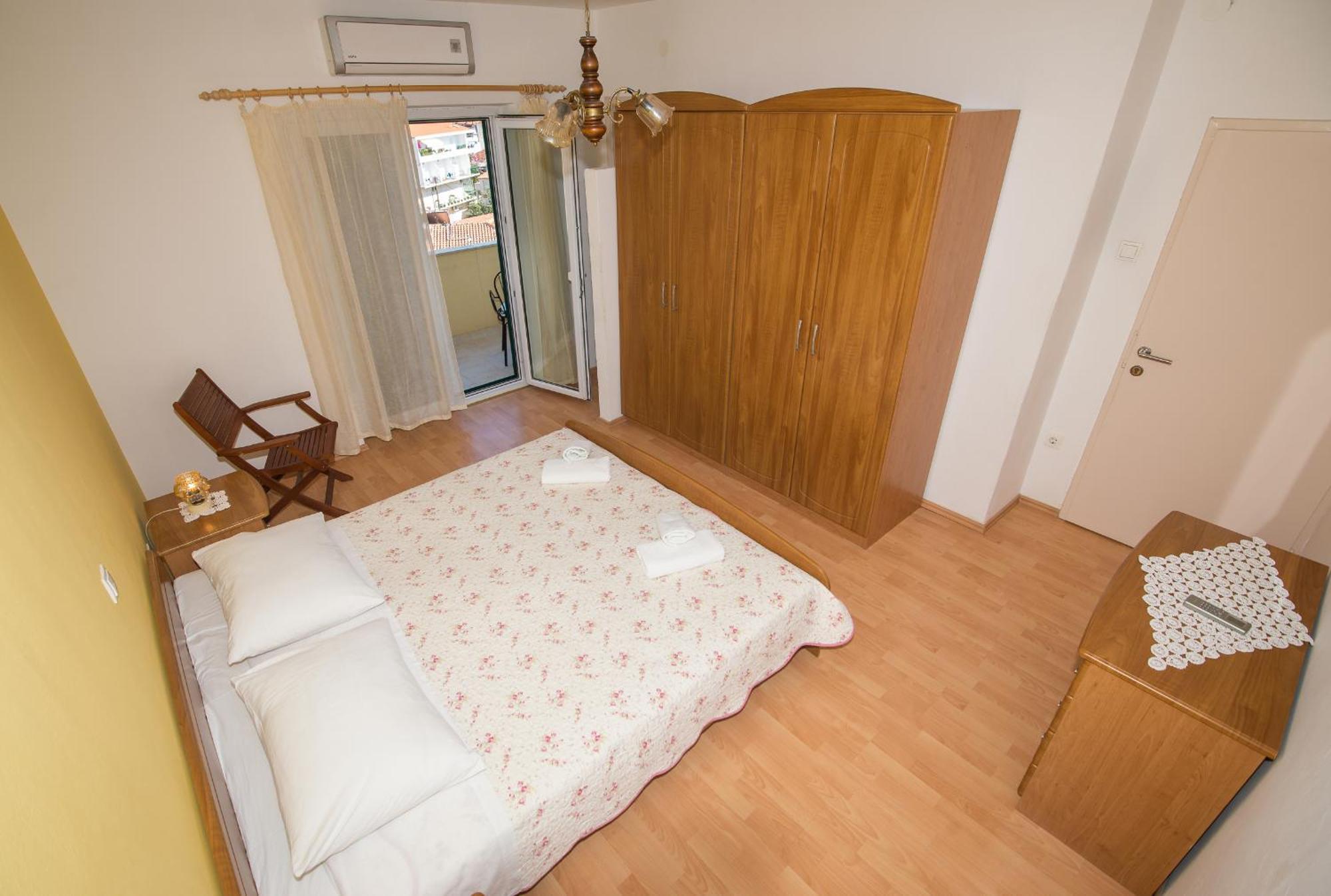 Apartments Marieta Макарська Номер фото