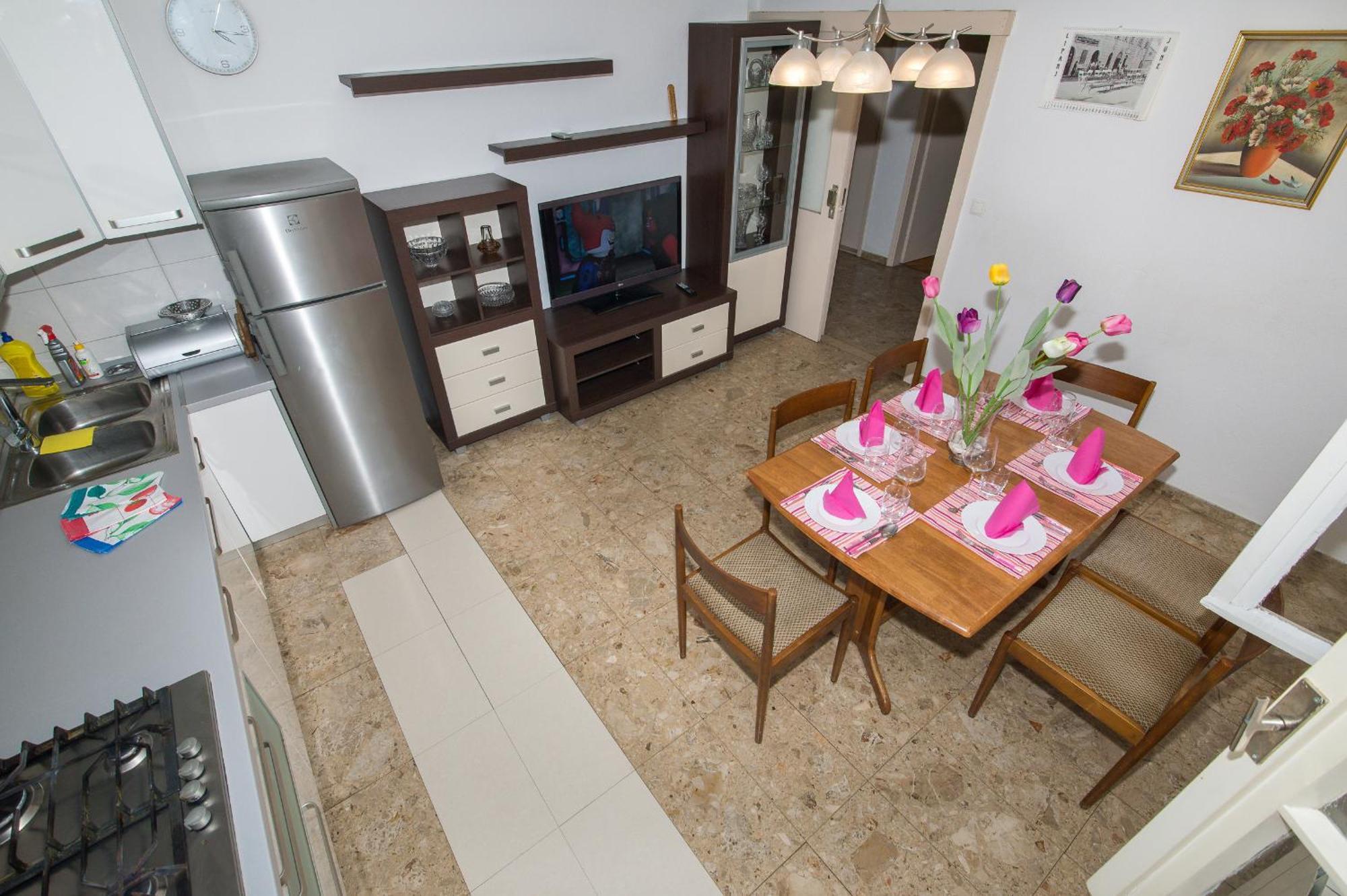 Apartments Marieta Макарська Номер фото